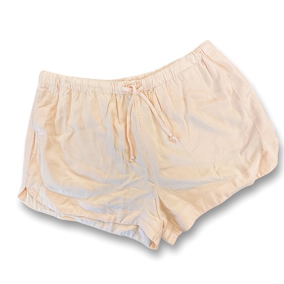 RVCA *NWT women's shorts viscose palest yellow Large 10/12 Nordstroms $68 - Picture 3 of 3